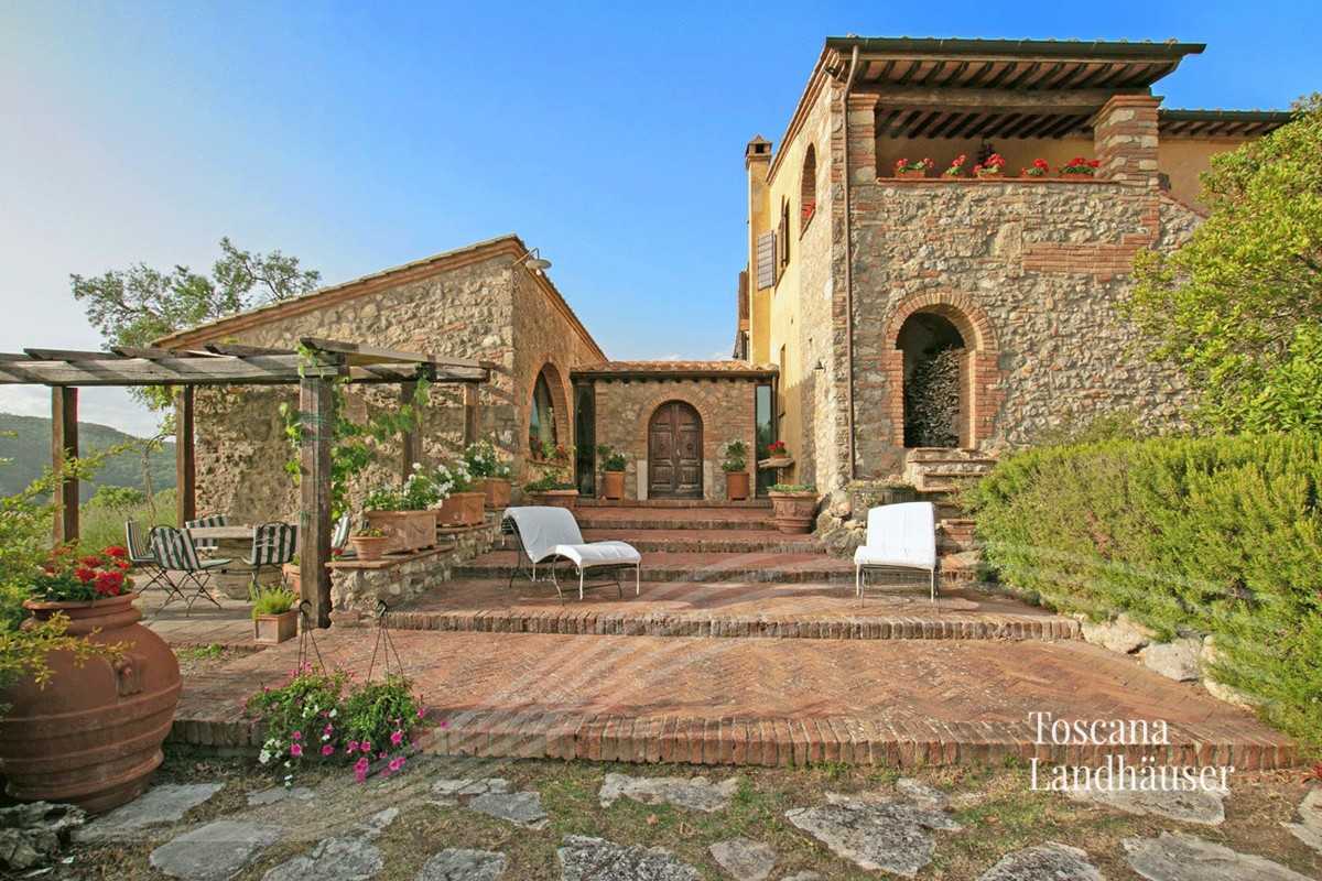 Obrázky Exclusive private hillside property with view over Val d'Orcia