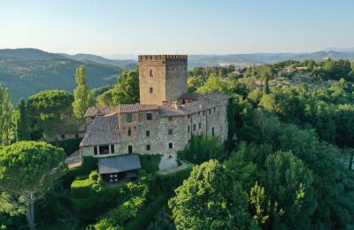 Hrad na prodej 06019 Polgeto, Castello di Polgeto, Umbria, Pohled zvenku