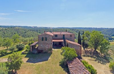 Stuehus købe Asciano, Toscana, RIF 2982 Blick auf Anwesen