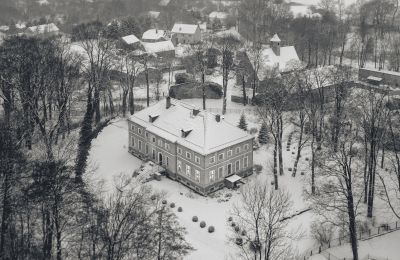 Zámek na prodej Sławnikowice, Slawnikowice 99, Dolní Slezsko, Foto z dronu