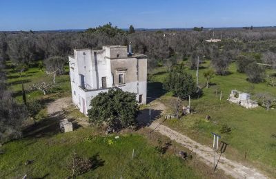 Stuehus købe Oria, Puglia, Dronefoto
