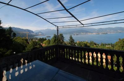 Historisk villa købe 28838 Stresa, Piemonte, Terrasse