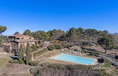 Landhus købe Gaiole in Chianti, Toscana, RIF 3041 Pool und Gebäude
