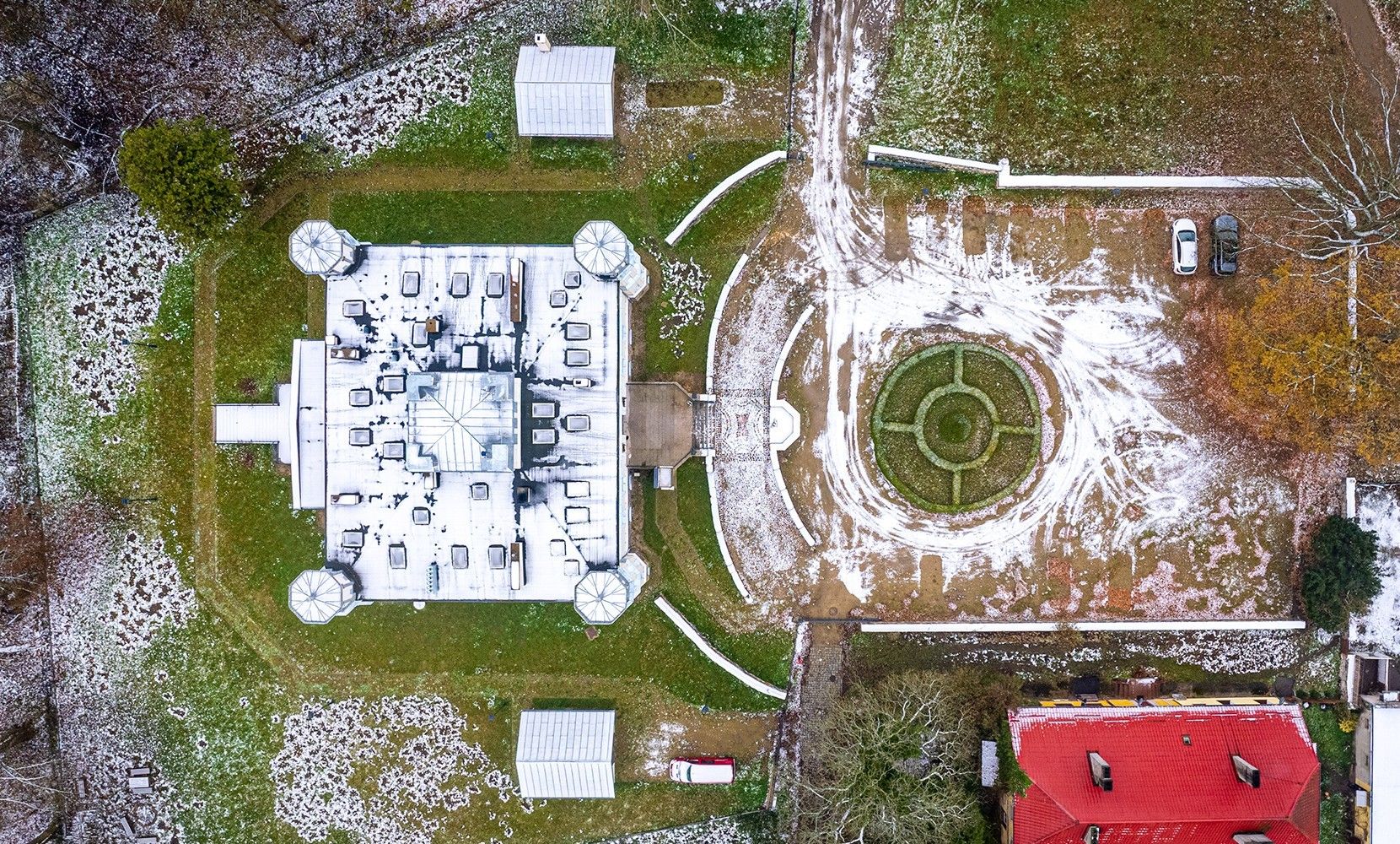 Obrázky Cenově dostupné kondominium na zámku