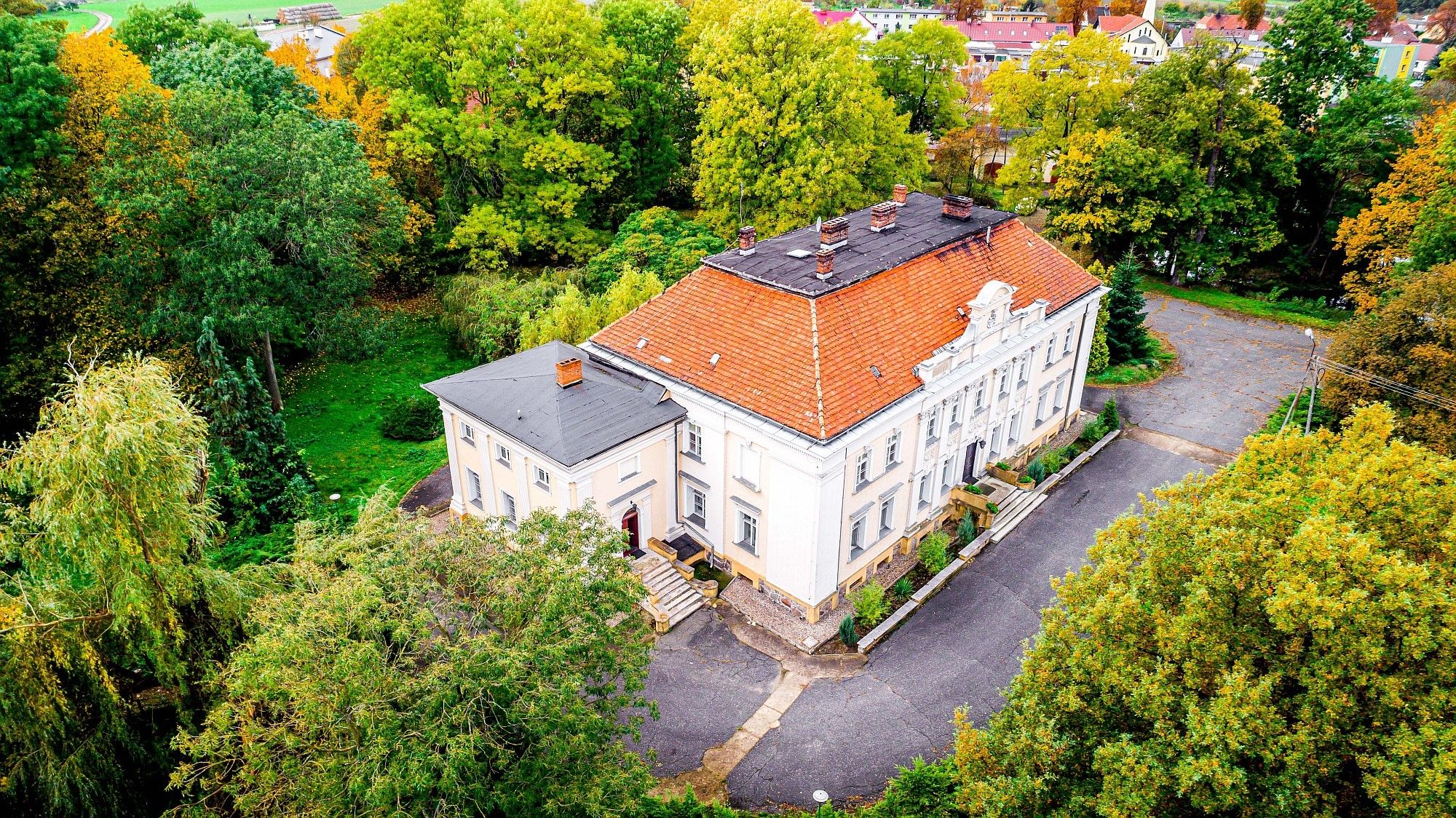 Billeder Klassicistisk herregård i Gola nær Gostynin, Wielkopolska