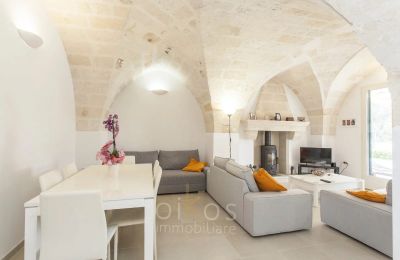 Historisk villa købe Oria, Puglia, Stue