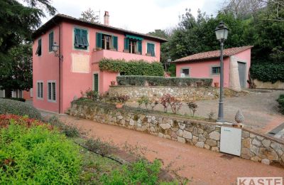 Historisk villa købe Lari, Toscana, Udhus