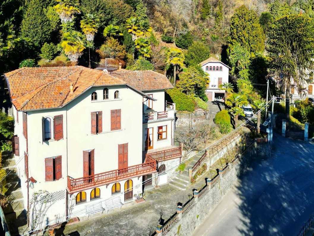 Billeder Lago Maggiore: Villa på søen nær Meina