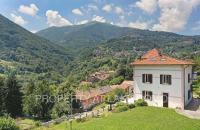 Historická vila na prodej Dizzasco, Lombardia, Výhled