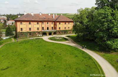 Slot købe Kraj Vysočina, Indkørsel