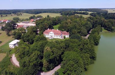 Zámeček na prodej Jaśkowo, Dwór w Jaśkowie, województwo warmińsko-mazurskie, Foto z dronu