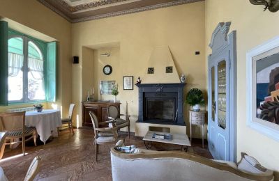 Historisk villa købe Bee, Piemonte, Stor hal