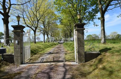 Venkovský dům na prodej Coutances, Normandie, Přístup