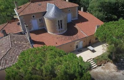 Zámek na prodej Blaye, Nouvelle-Aquitaine, Foto z dronu