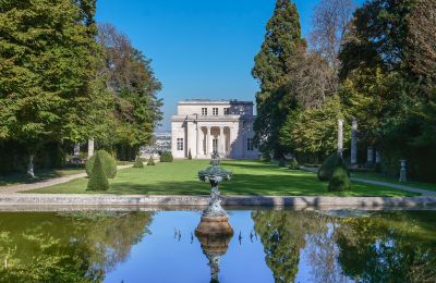 Zámek na prodej Louveciennes, Île-de-France, Pohled zepředu