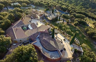 Venkovský dům na prodej Trans-en-Provence, Provence-Alpes-Côte d'Azur,, Foto z dronu