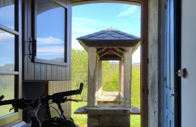 Statek na prodej Moeche, Sta Cruz de Moeche, Galicia, Hórreo