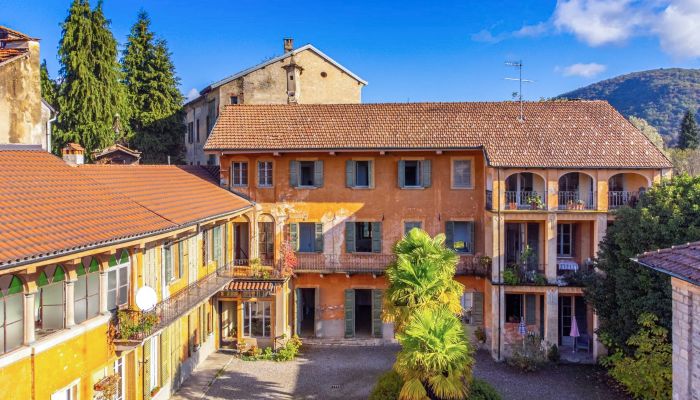 Historická vila na prodej Miasino, Piemonte,  Itálie