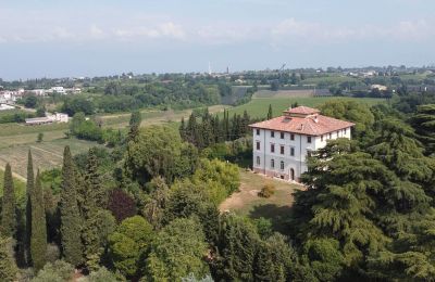 Historická vila na prodej Itálie, Foto z dronu