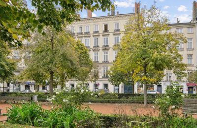 Byt na zámku na prodej Lyon, Lyon 2e Arrondissement, Place Bellecour, Auvergne-Rhône-Alpes, Pohled zvenku