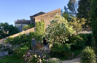 Zámek na prodej Uzès, Occitanie, Foto 34/38