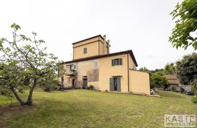 Venkovský dům na prodej Crespina, Toscana, Boční pohled