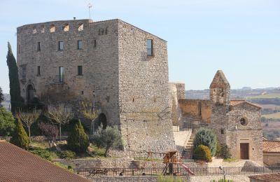 Hrad na prodej Granyanella, ASSUMPCIO 4, Katalánsko, Castillo y Iglesia