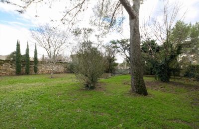 Zámeček na prodej Uzès, Occitanie, Pozemek