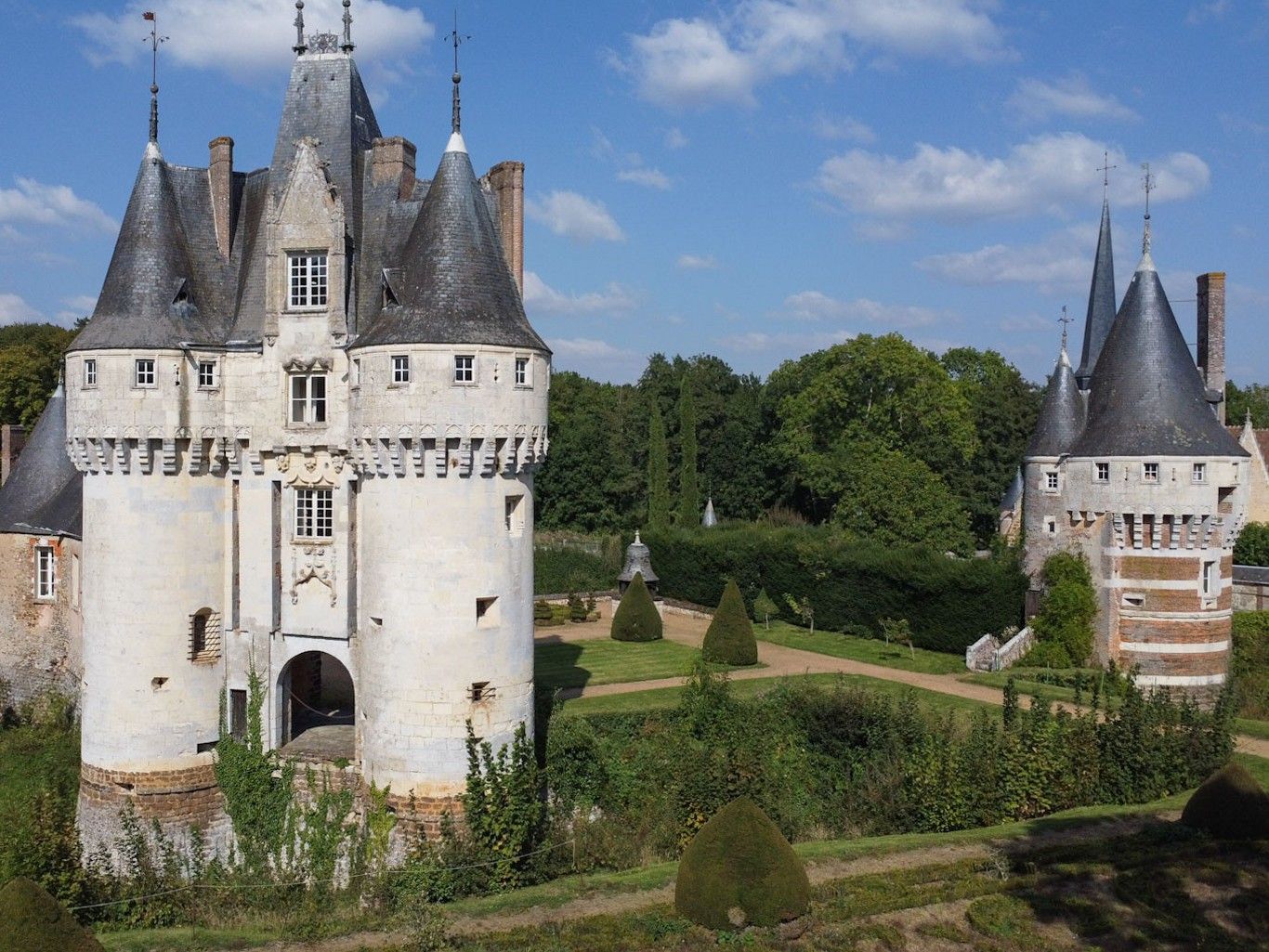 Obrázky Monumentální zámek u Chartres - 41 hektarů