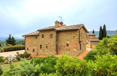 Venkovský dům na prodej Figline e Incisa Valdarno, Toscana, RIF 2966 Blick auf HH und NG