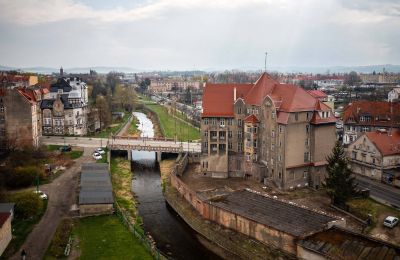 Historická vila na prodej Dzierżoniów, Henryka Sienkiewicza 4, Dolní Slezsko, Pohled zezadu