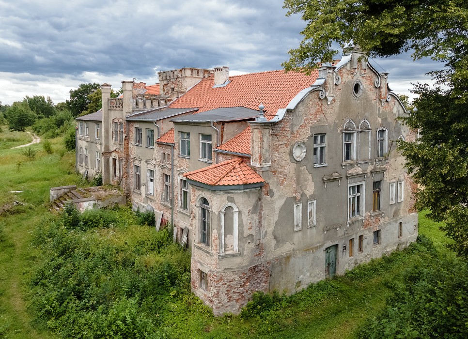 Dvorce v bývalém Východním Prusku: Stachowizna, województwo warmińsko-mazurskie