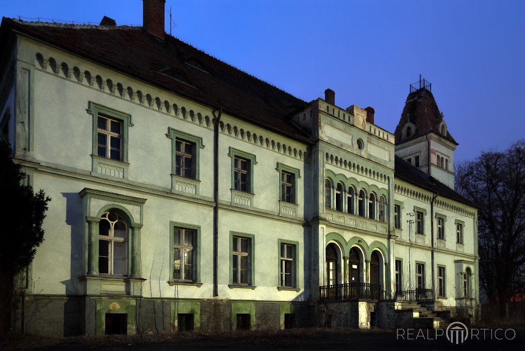 Herrenhaus in Großburg, Schlesien, Borek Strzeliński