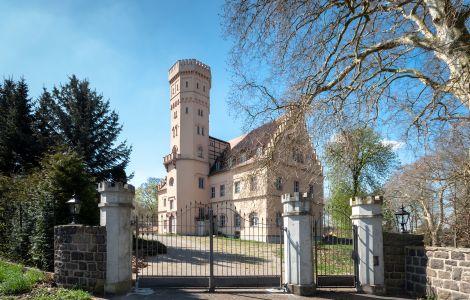 /pp/cc_by_nc_sa/thumb-deutschland-sachsen-pomssen-schloss.jpg