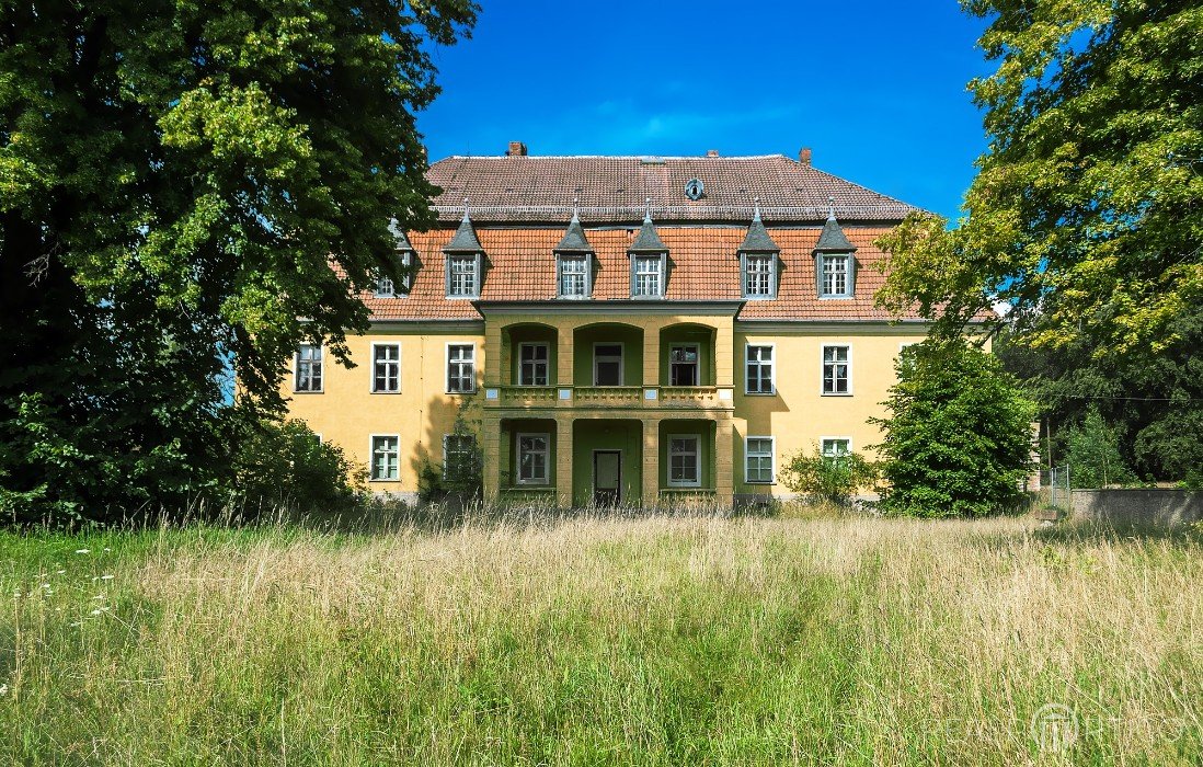 Gutshaus Sembten - Landkreis Spree-Neiße, Brandenburg, Sembten