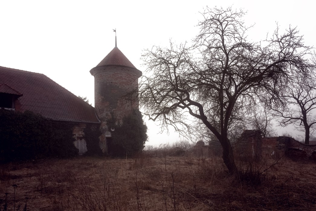 Unbewohnte Burg in Tschechien, Česko